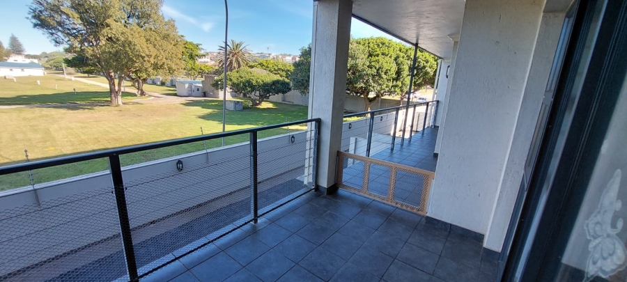 2 Bedroom Property for Sale in Ferreira Town Eastern Cape